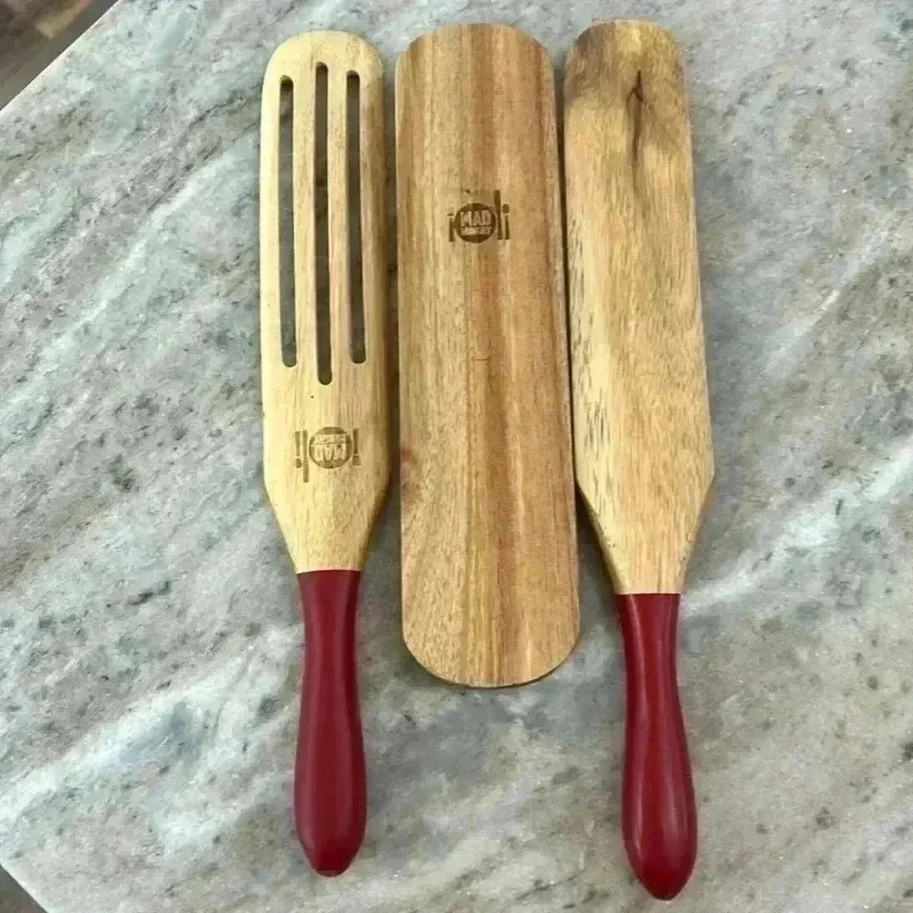 Mad Hungry Kitchen set with red handles